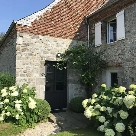 La Grange De Bed & Breakfast