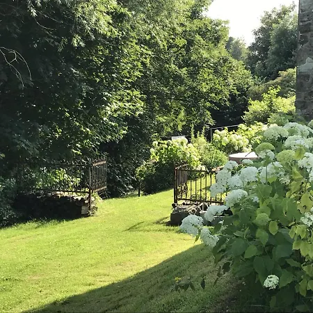 Couette-café La Grange De Dourlers